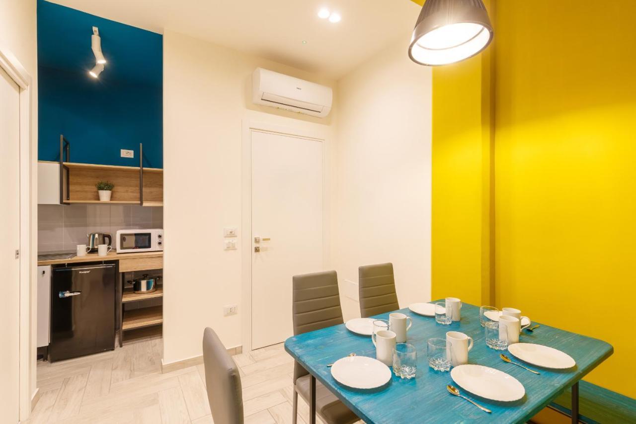 Central Station Apartments & Suites 那不勒斯 外观 照片
